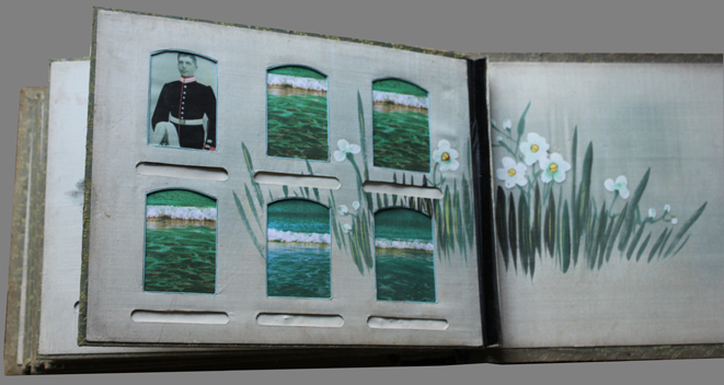 "Tsing Tang", 2008,
  installation with historical sailor's chest and historical Chinese album: Chinese album,
  detail (Kirsten Kötter)